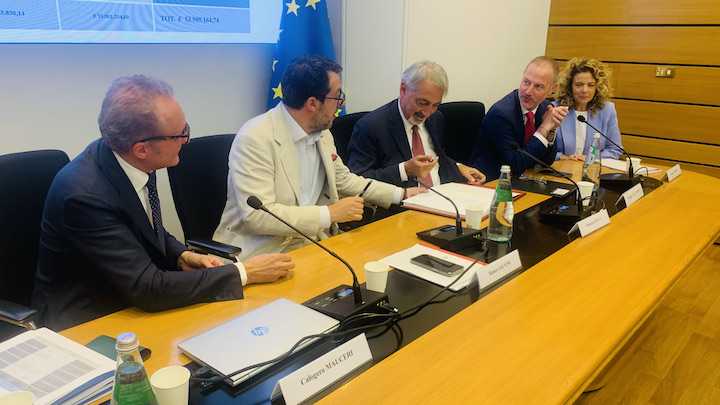 "Firma dell'accordo tra il ministro Salvini e il presidente di Regione Lazio Rocca"