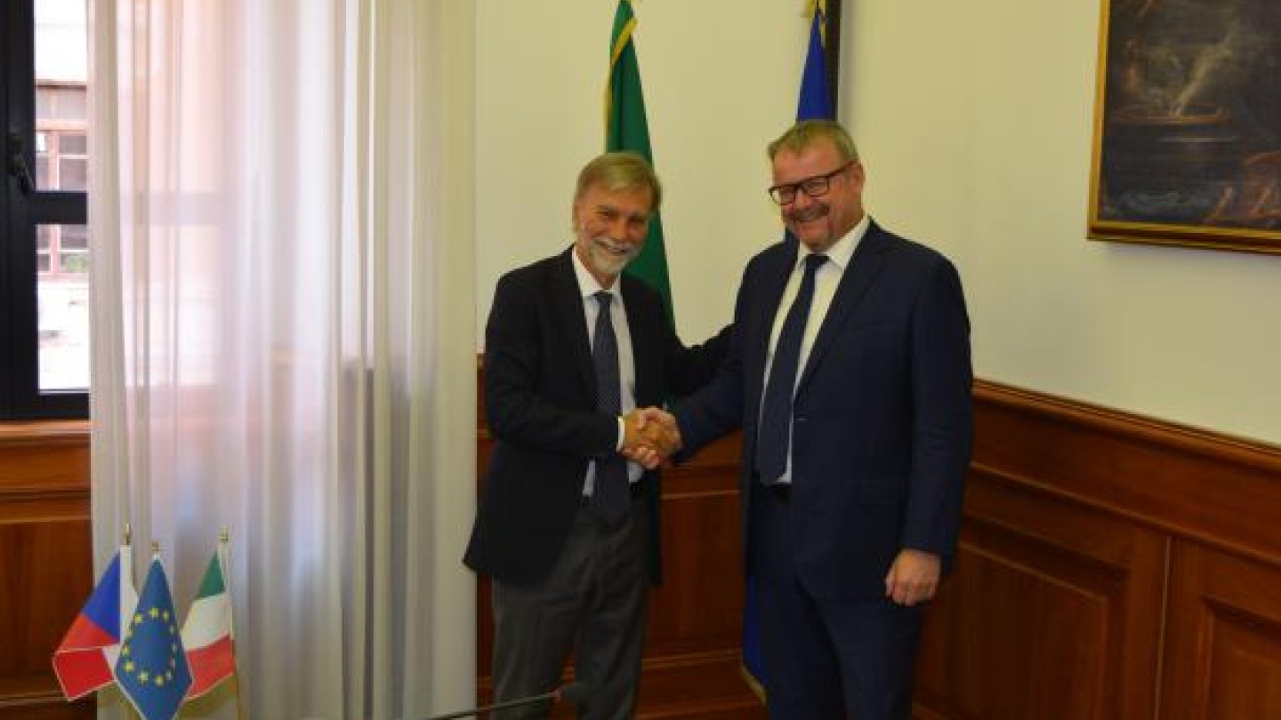 ministri Delrio e Tok