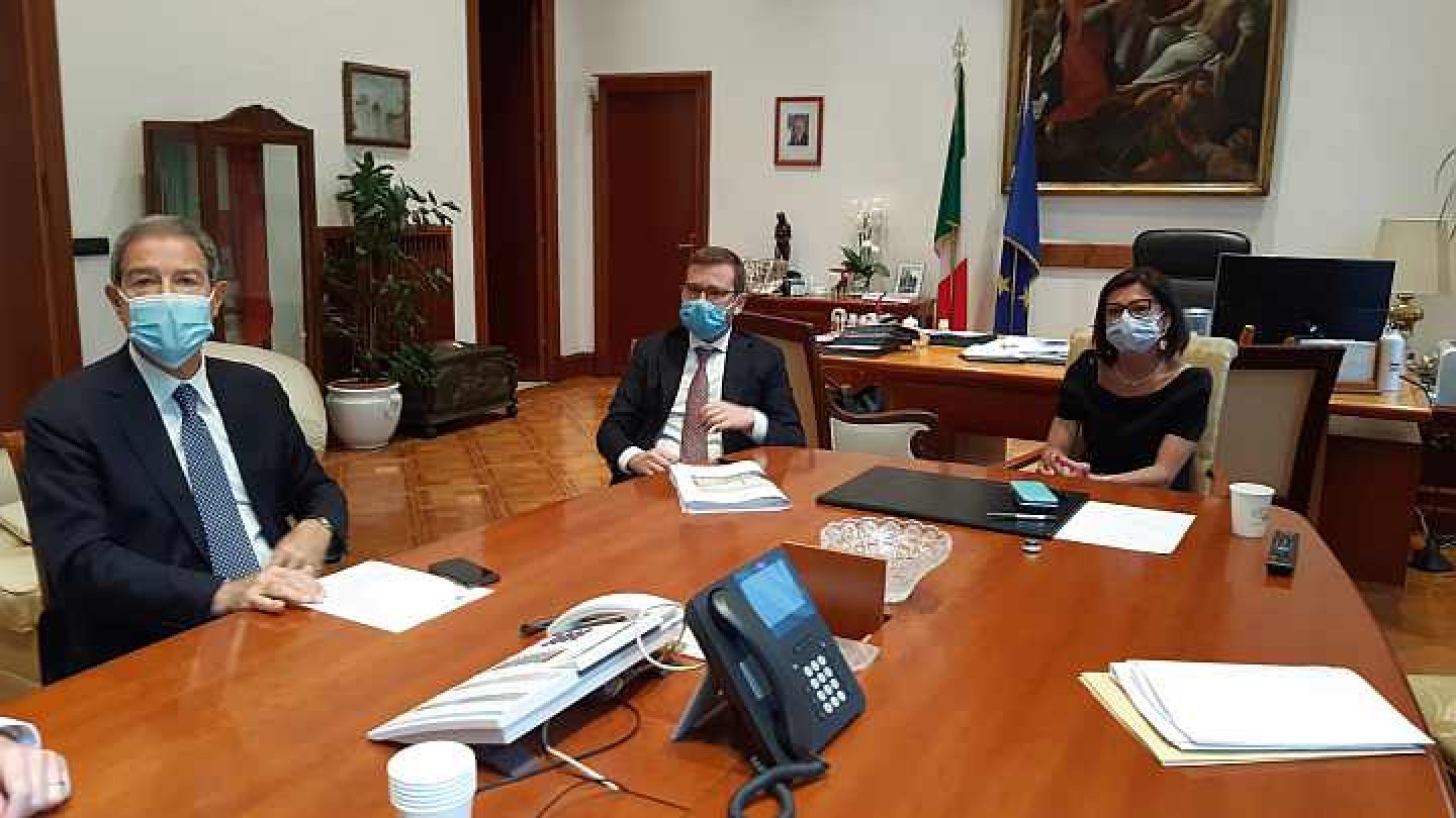 De Micheli, Provenzano Musumeci