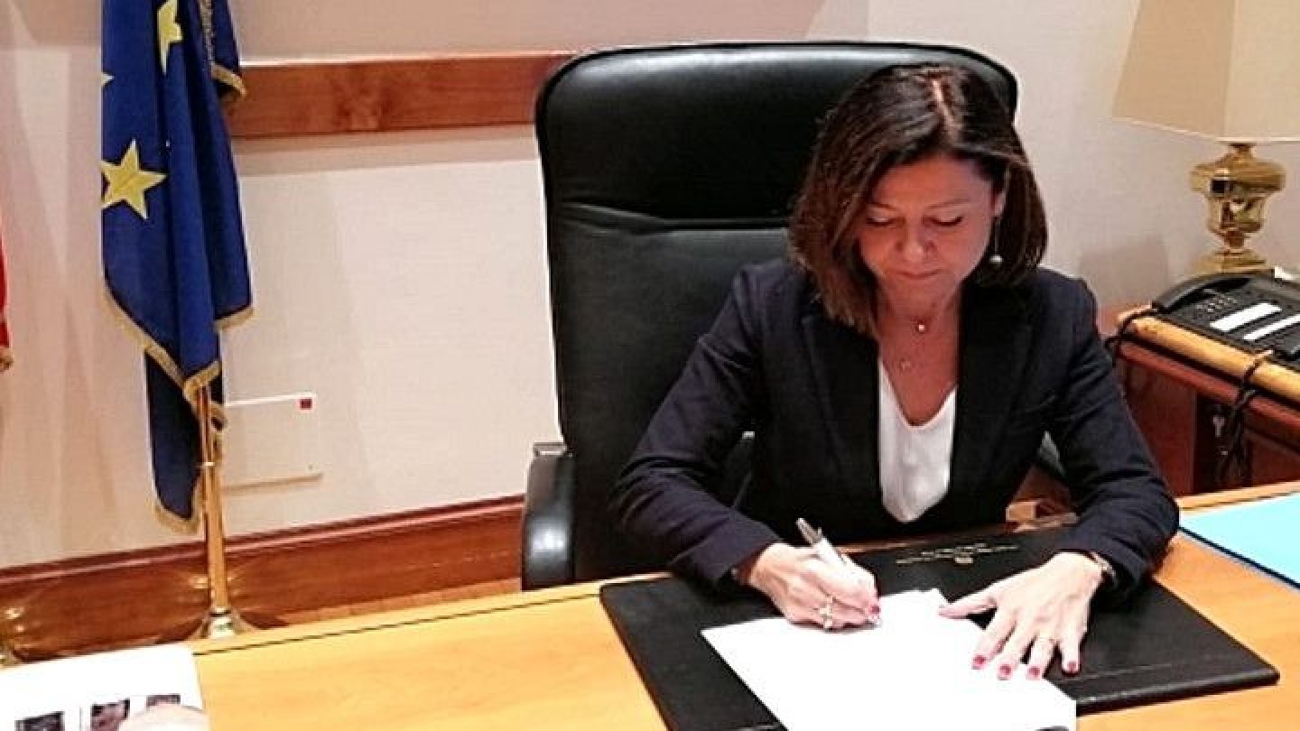 La ministra De Micheli 