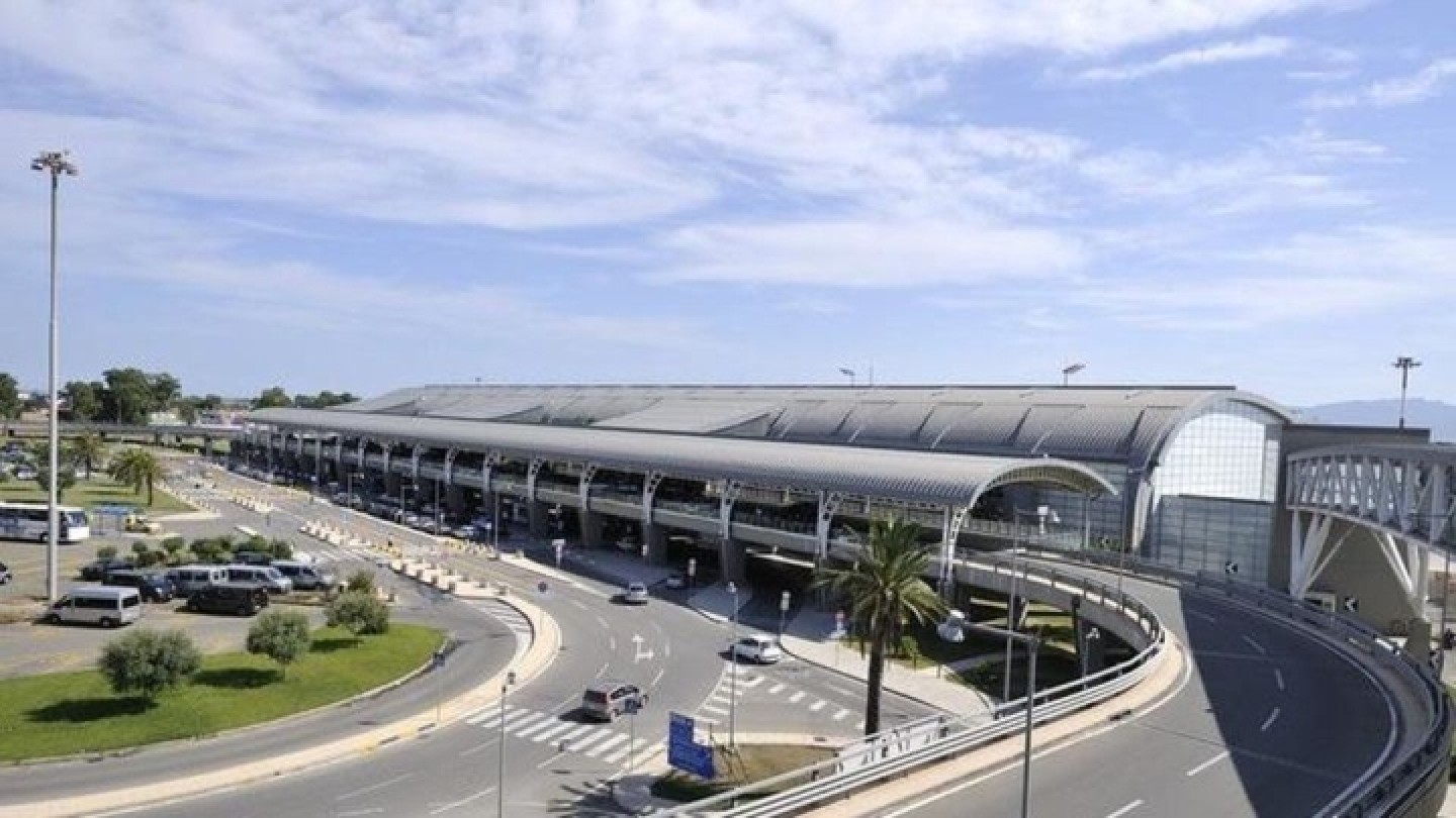 aeroporto cagliari elmas