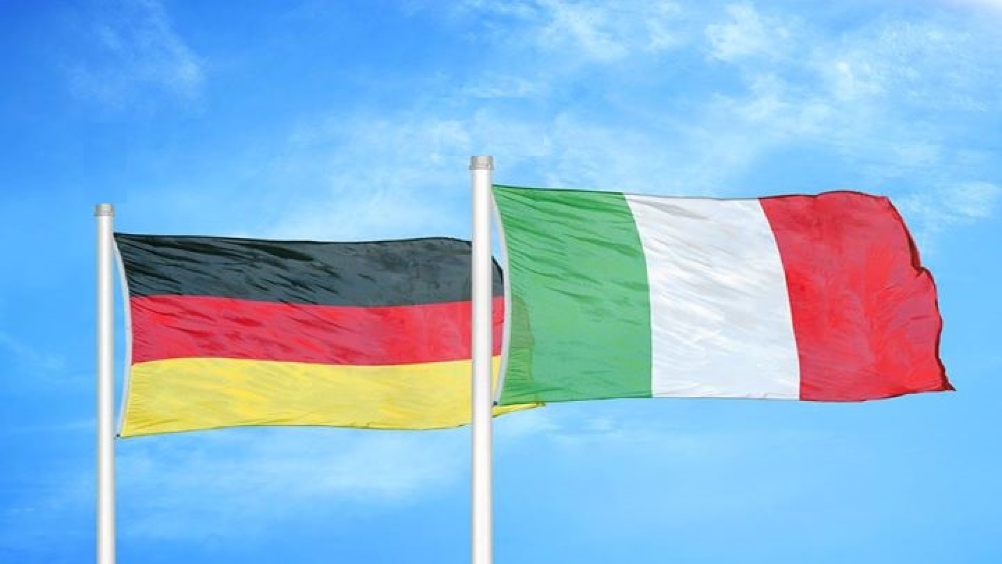 italia e germania bandiere
