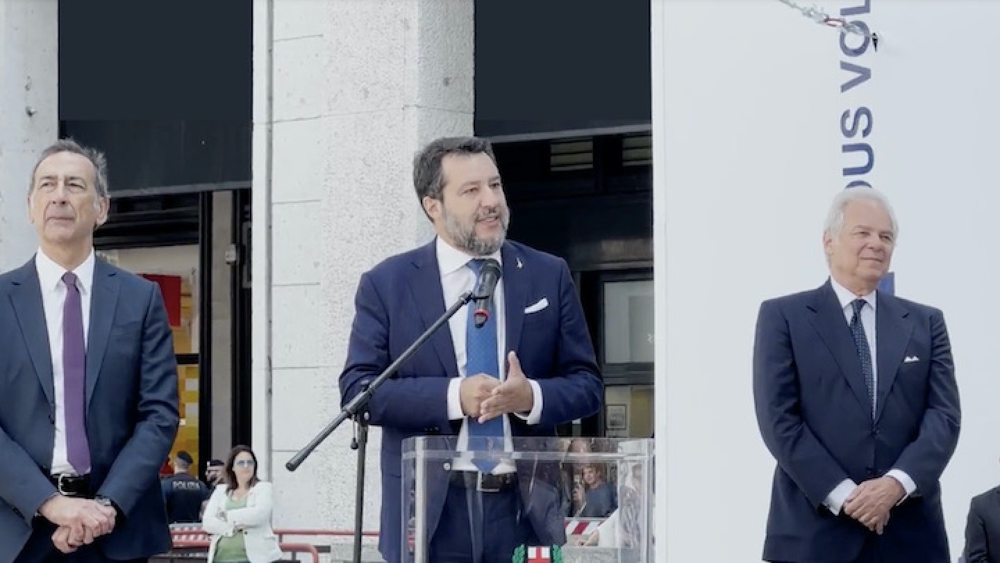 Il ministro Salvini all'inaugurazione della metropolitana M4 di Milano