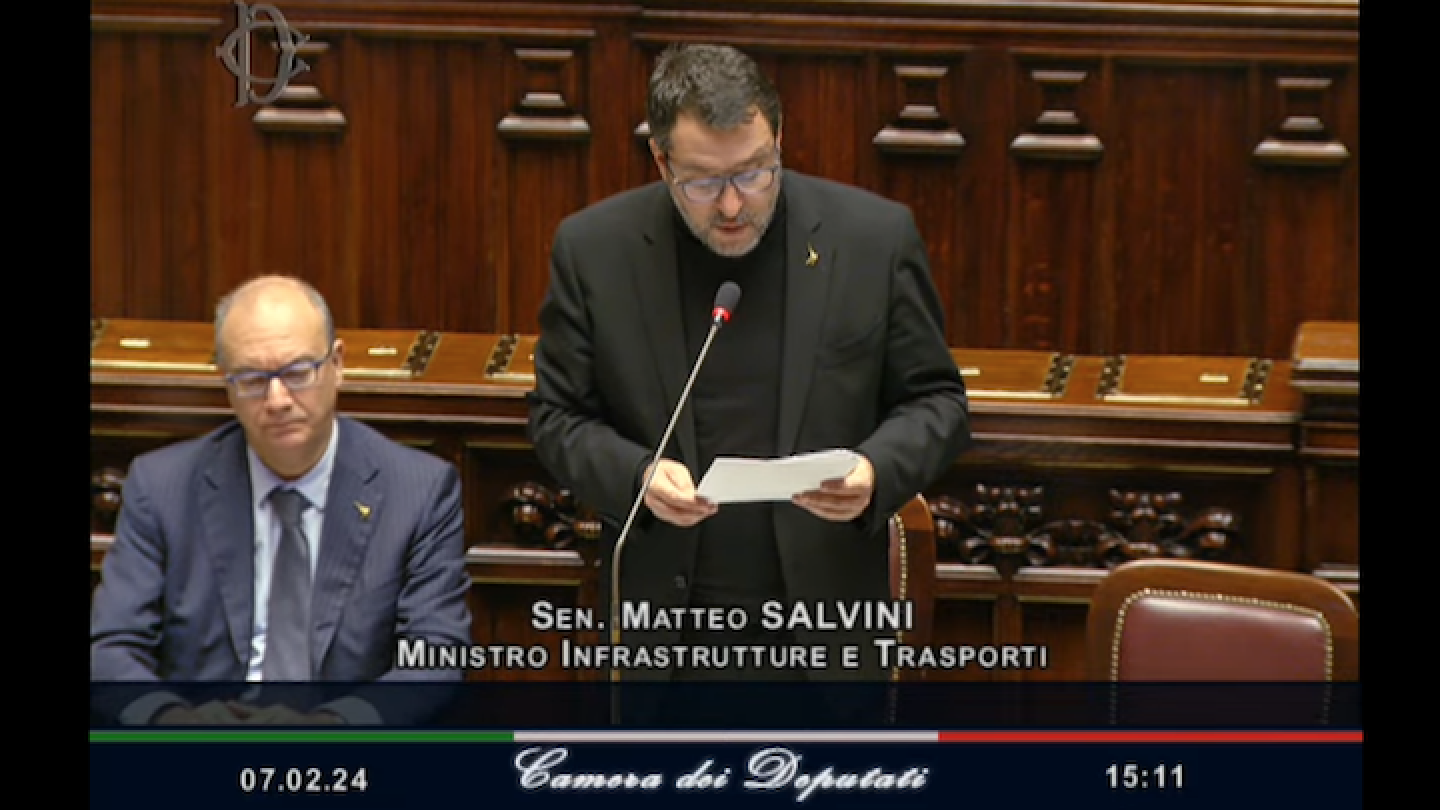 Il ministro Salvini al question time alla Camera dei Deputati