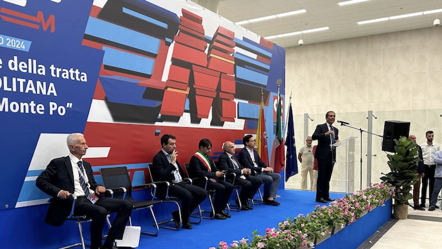 Il ministro Matteo Salvini all’inaugurazione della nuova tratta della metro "Nesima-Monte Po" a Catania