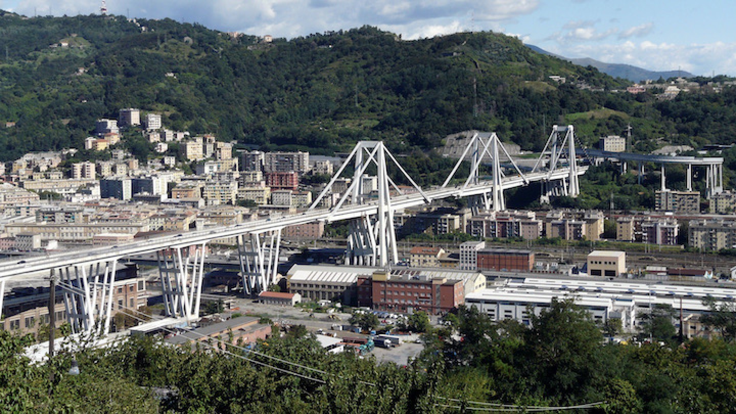 Ponte Morandi prima del crollo a Genova