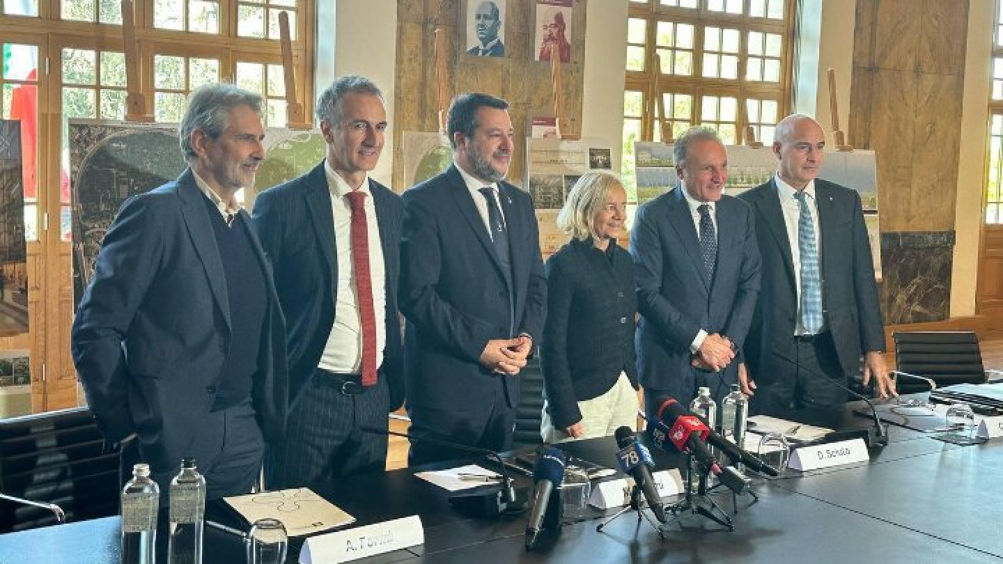 Firma accordo realizzazione nuovo campus Milano Bovisa Ministro Salvini rettrice Politecnico e Capo Dipartimento Calogero Mauceri