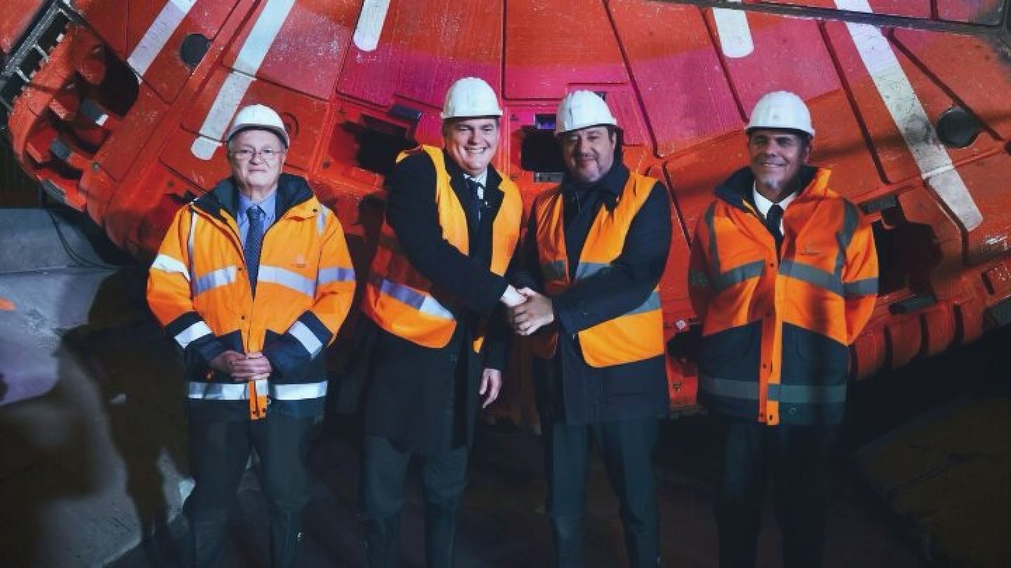 Immagine inaugurazione fresa Viviana Tunnel Torino-Lione ministro Matteo Salvini