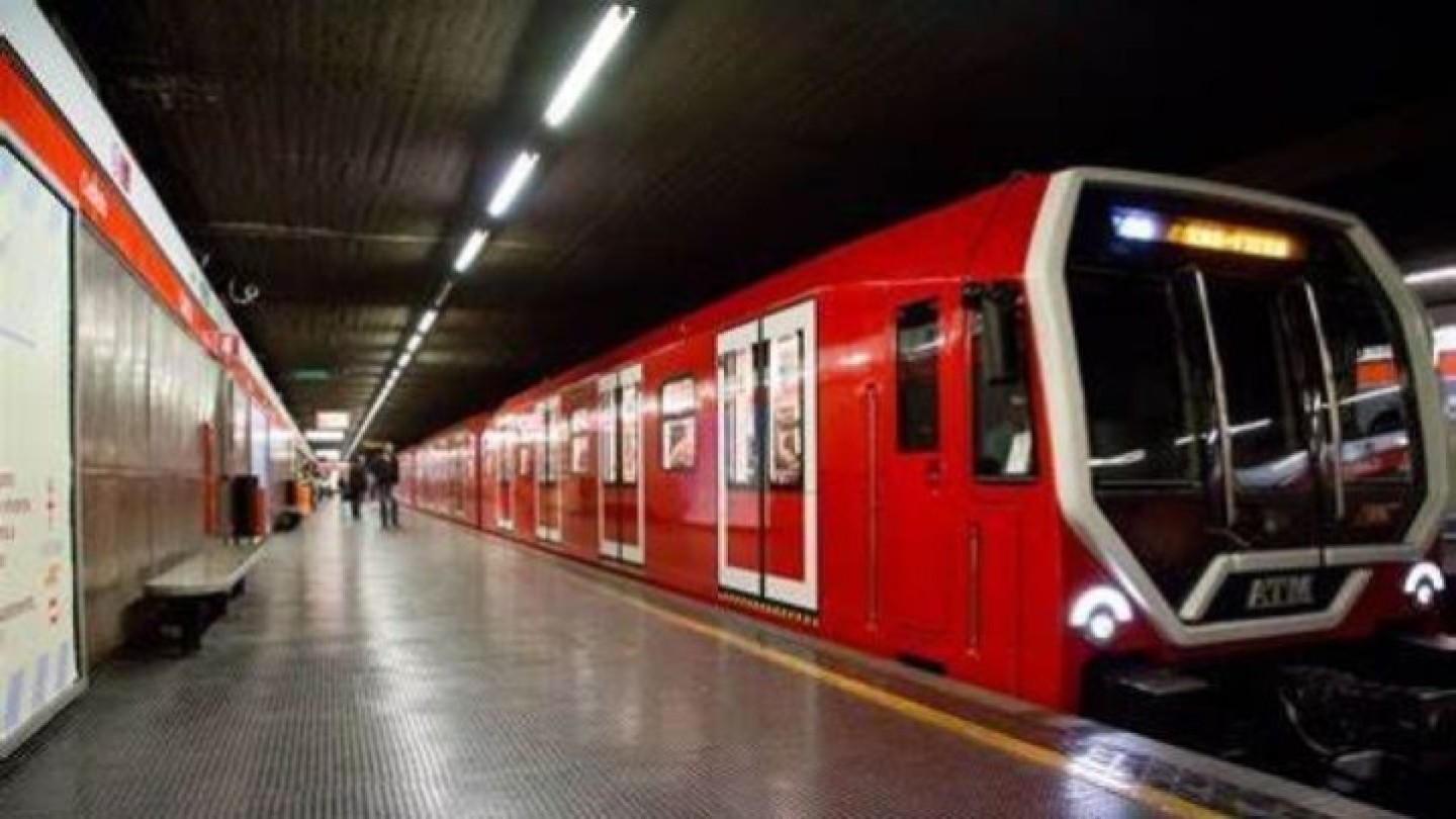 metro milano atm