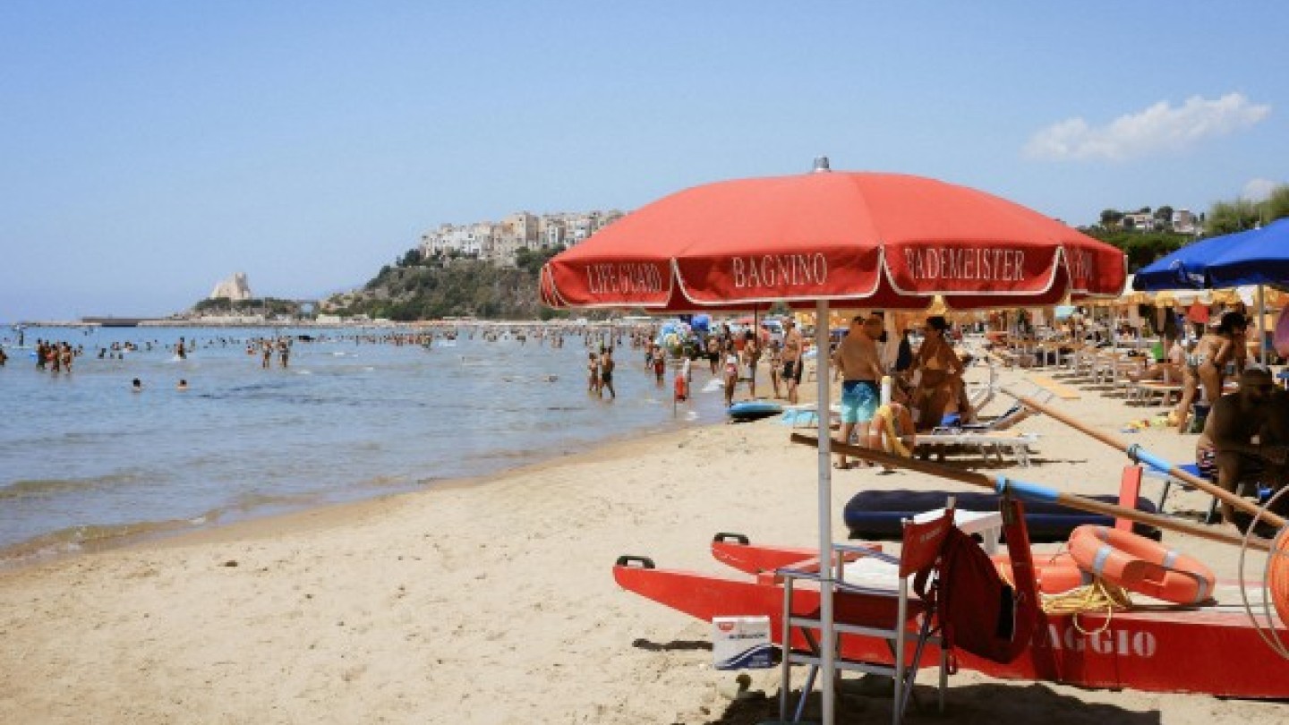 assistenti bagnanti pexels