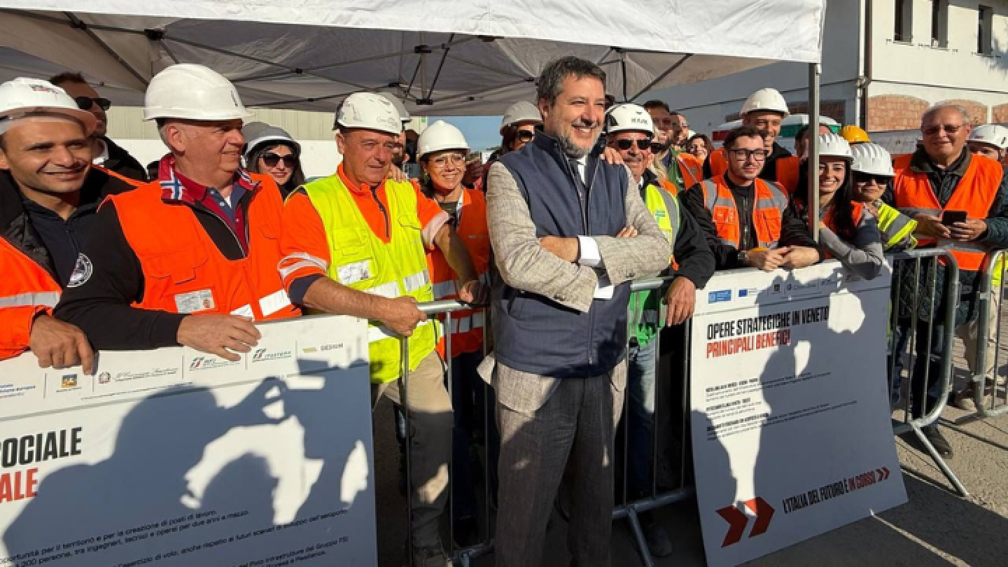 Ministro Salvini a Venezia sopralluogo tecnico per collegamento Aeroporto di Venezia