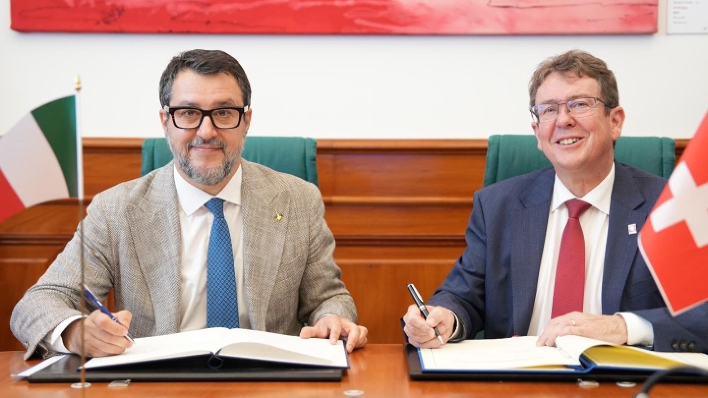 Incontro Salvini Rosti