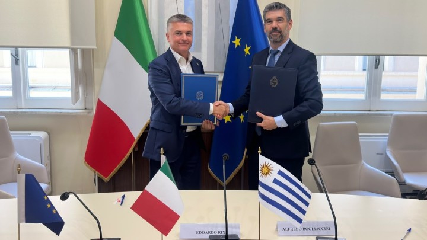 Accordo patenti Italia Uruguay