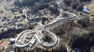 Immagine dall'alto della pista bob Eugenio Monti Olimpiadi Milano Cortina 2026